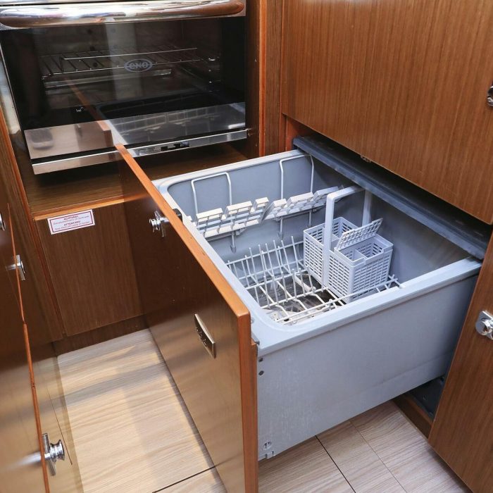 Be luxe | Bavaria Cruiser 57 photo 11