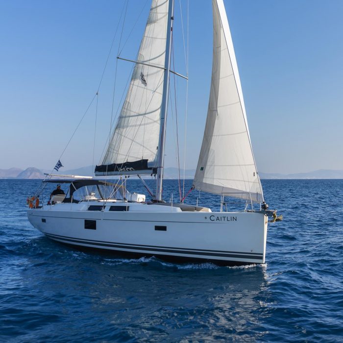 Caitlin of Lorne | Hanse 455 photo 4
