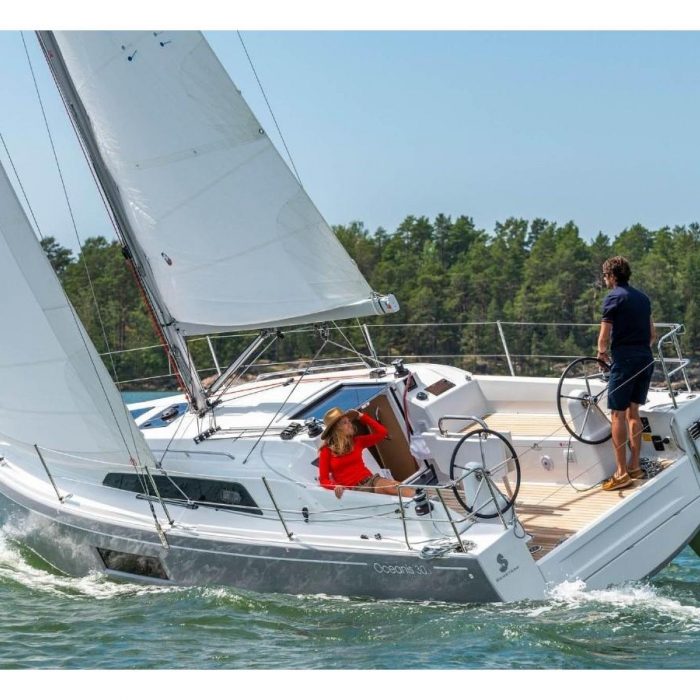 Carina | Oceanis 30.1 photo 1