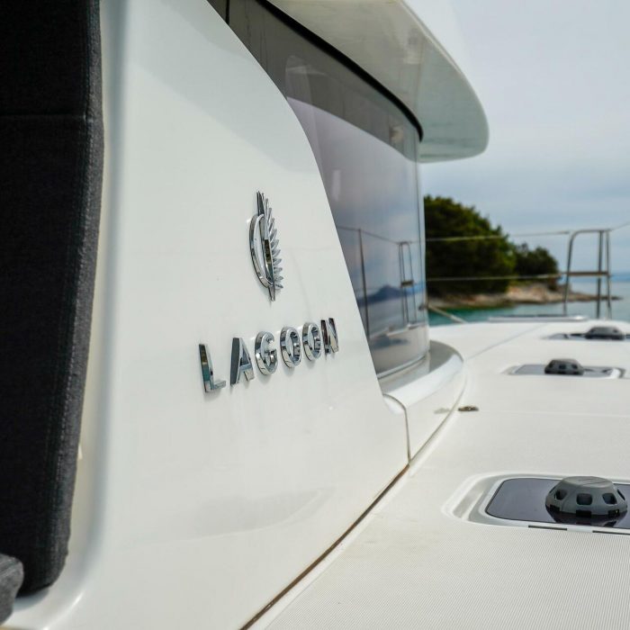 Vesper | Lagoon 42 photo 23