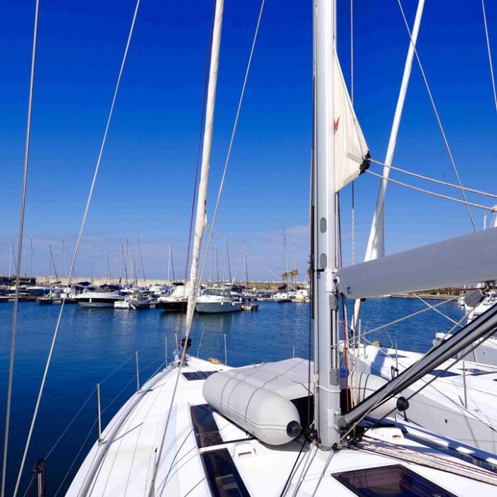 Elettra - Water maker, Solar Panel | Oceanis 51.1 photo 9