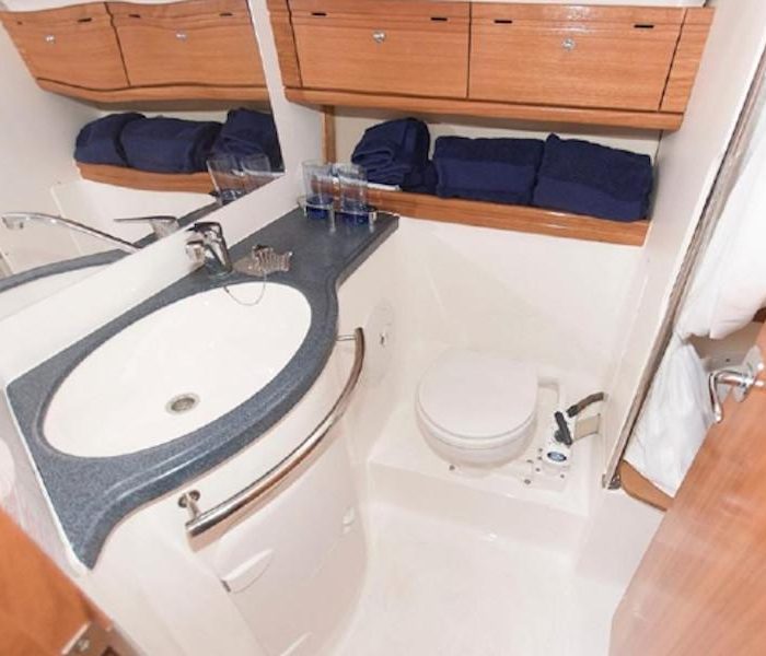 Biki | Bavaria 46 photo 1