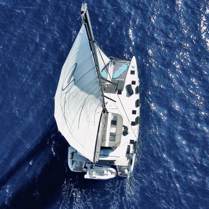 SERENITY I | Lagoon 52F photo 3