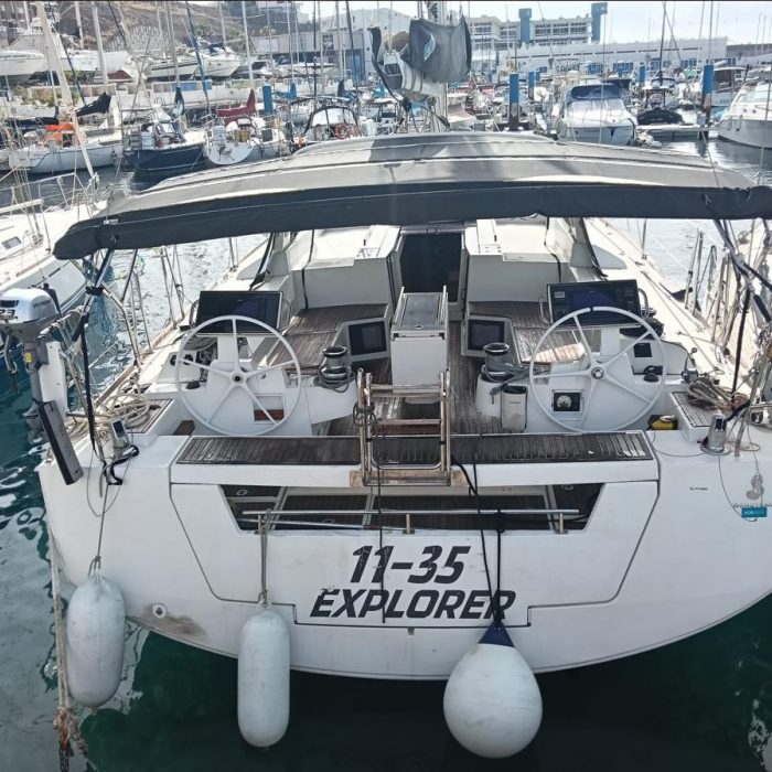 Explorer | Oceanis 55.1 photo 3