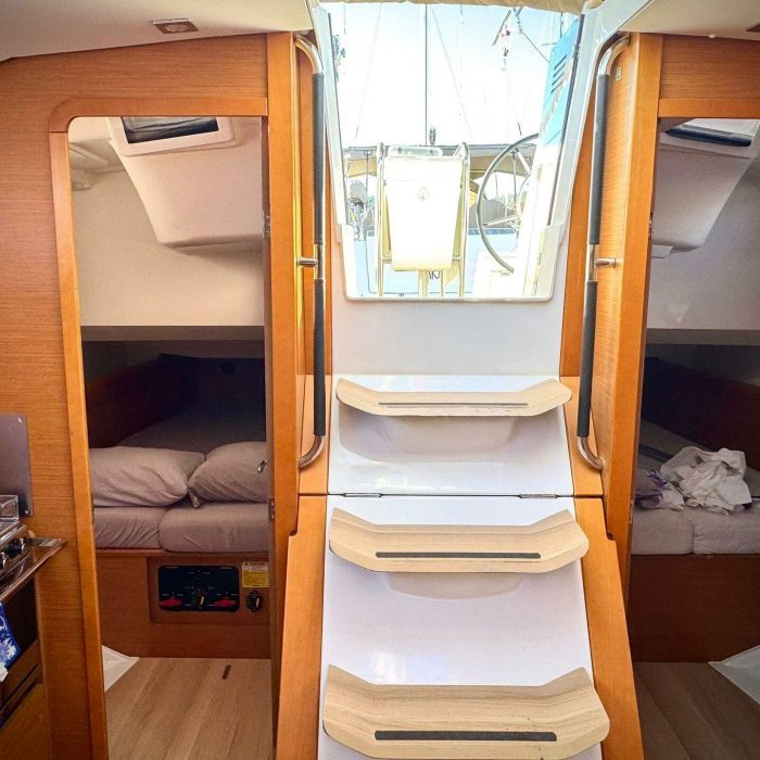 Foxy | Sun Odyssey 419 photo 22