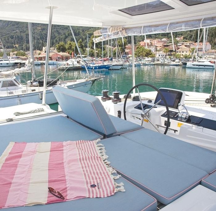 Dafni | Lagoon 46 photo 10