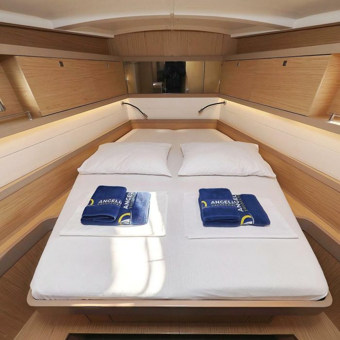 Barbarella | Oceanis 45 photo 10
