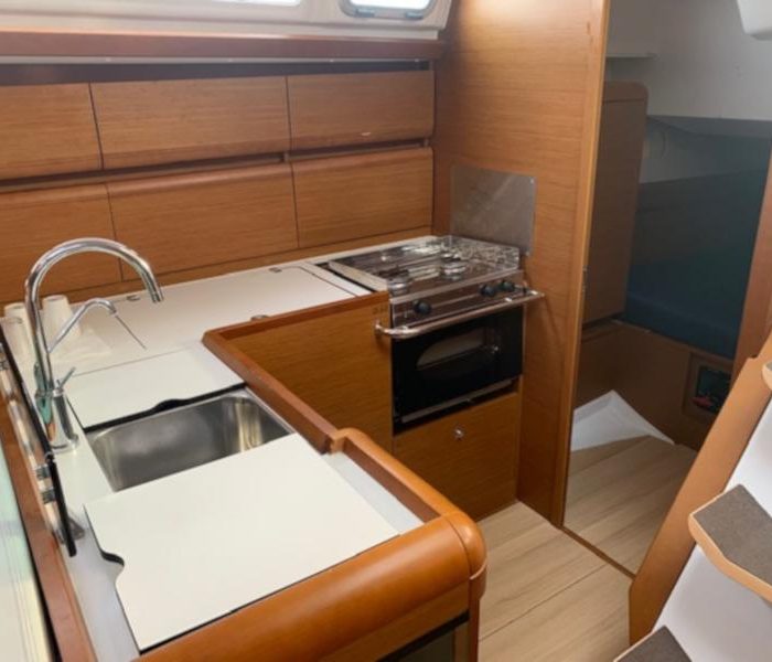 Nashira | Sun Odyssey 449 photo 4