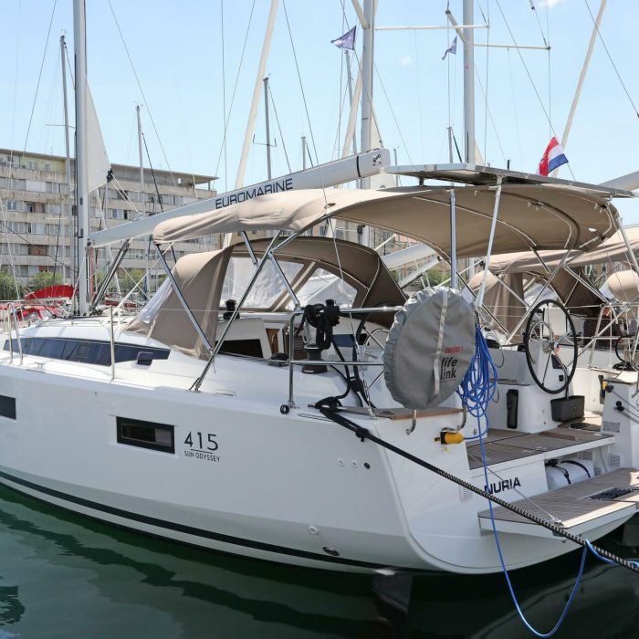 Nuria | Sun Odyssey 415 photo 2