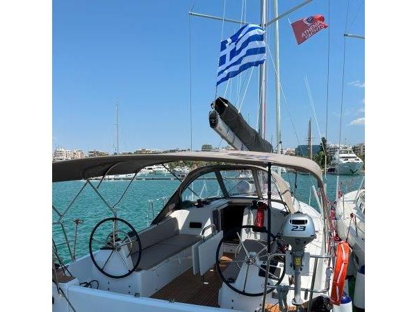 Ethra | Sun Odyssey 380 photo 4