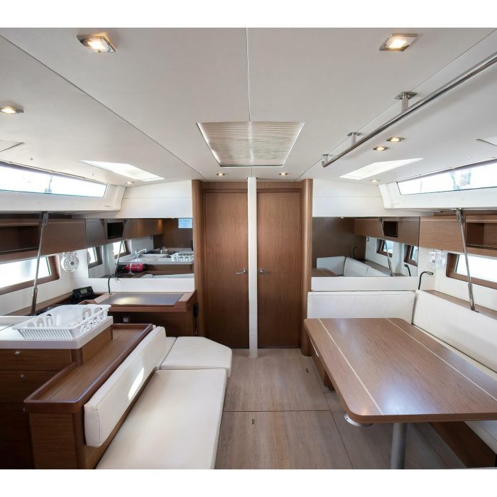 Hybris - Standard Line | Oceanis 51.1 photo 16