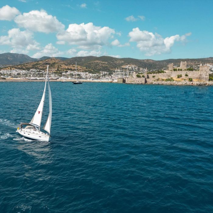 Spark 1 | Bavaria Cruiser 40 photo 10