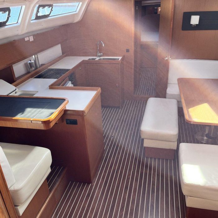 Morillon | Bavaria cruiser 51 photo 8