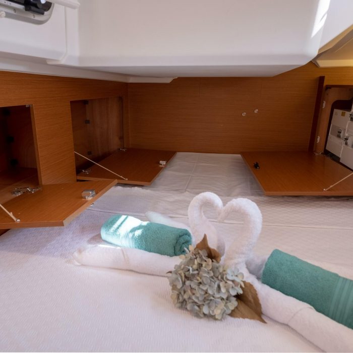 Sammy | Sun Odyssey 410 photo 57 Sammy | Sun Odyssey 410 photo 57