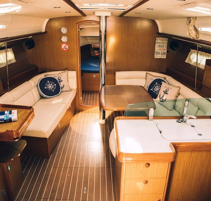 Mila | Sun Odyssey 42 i photo 11
