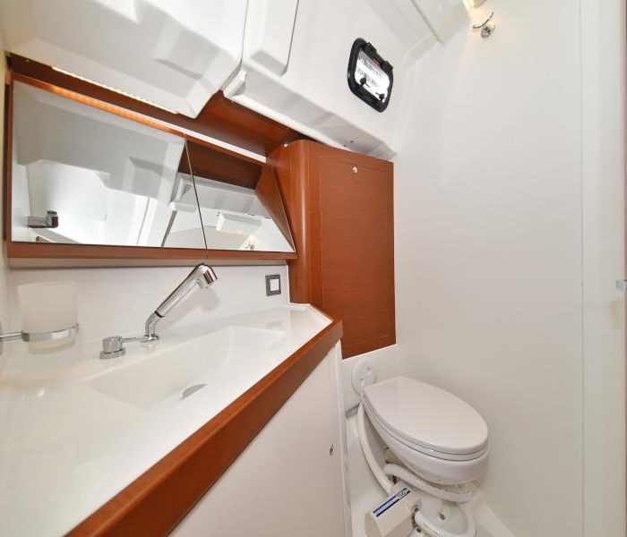 Antonela M | Oceanis 46.1 photo 84