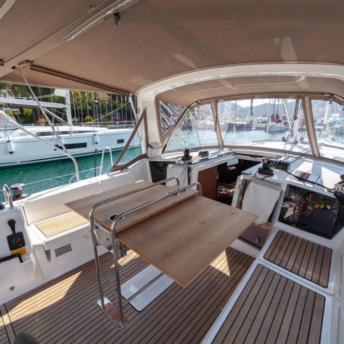 Sail Orion | Oceanis 41.1 photo 4