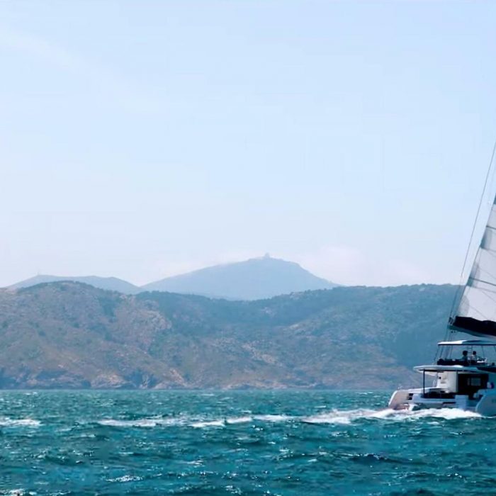 Premium | Lagoon 51 photo 13