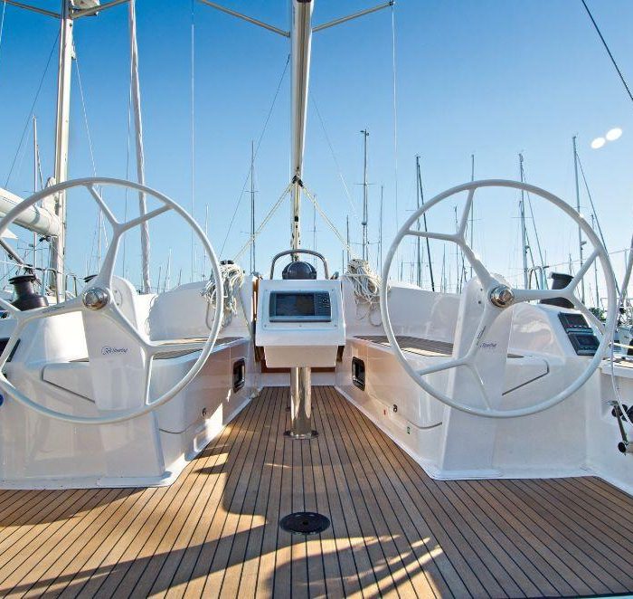 Astravi | Bavaria Cruiser 37 photo 5