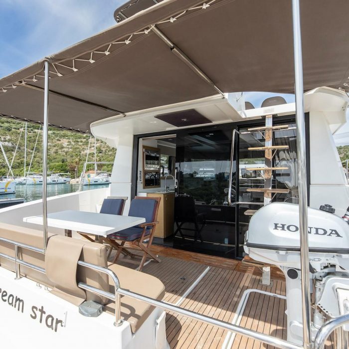Dream Star | Fountaine Pajot MY 37 photo 7