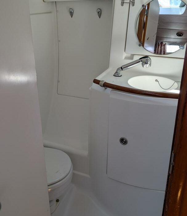 Artemis | Oceanis 411 photo 20