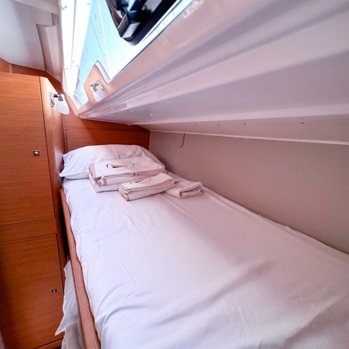 Brahms | Dufour 430 photo 7
