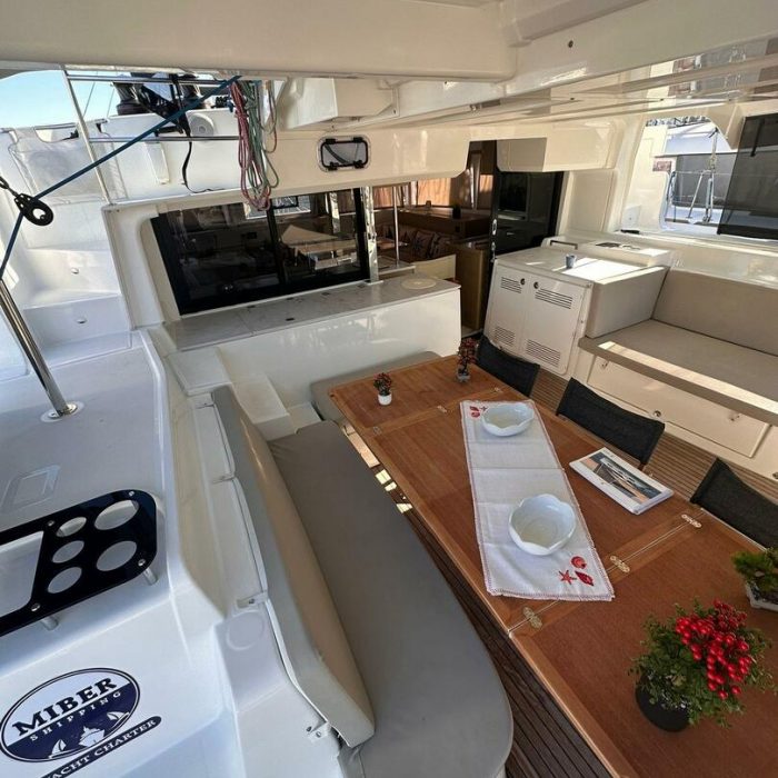 Miber Andromeda | Lagoon 46 photo 2