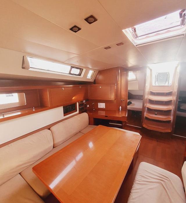 Mediterraneo | Oceanis 45 photo 11