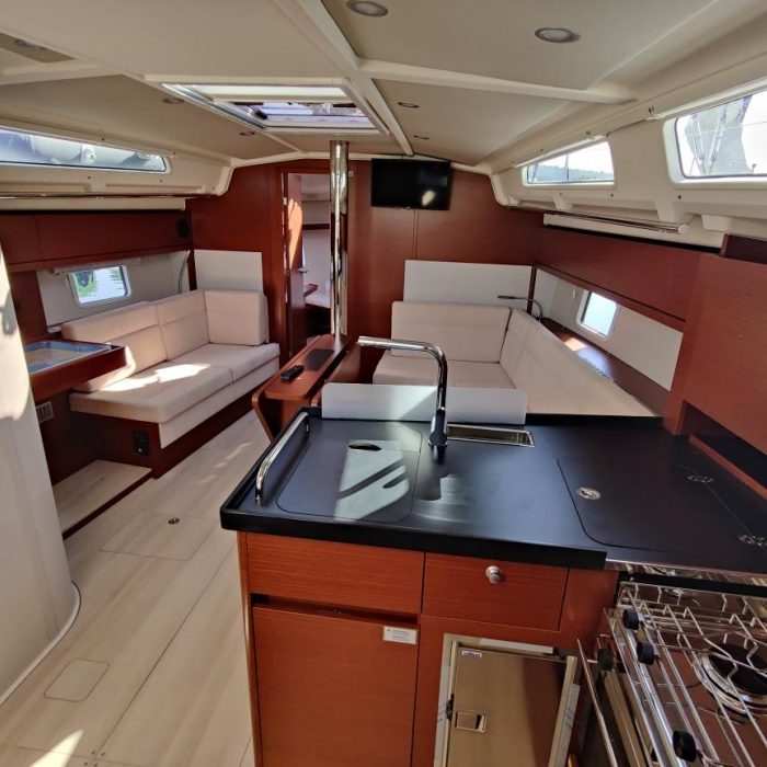 Tina | Hanse 418 photo 7