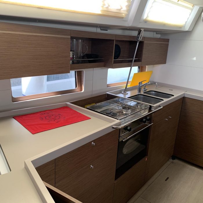 Amalthia | Oceanis 46.1 photo 7