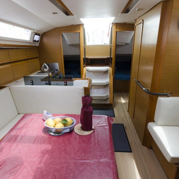 Cecile | Sun Odyssey 409 photo 7