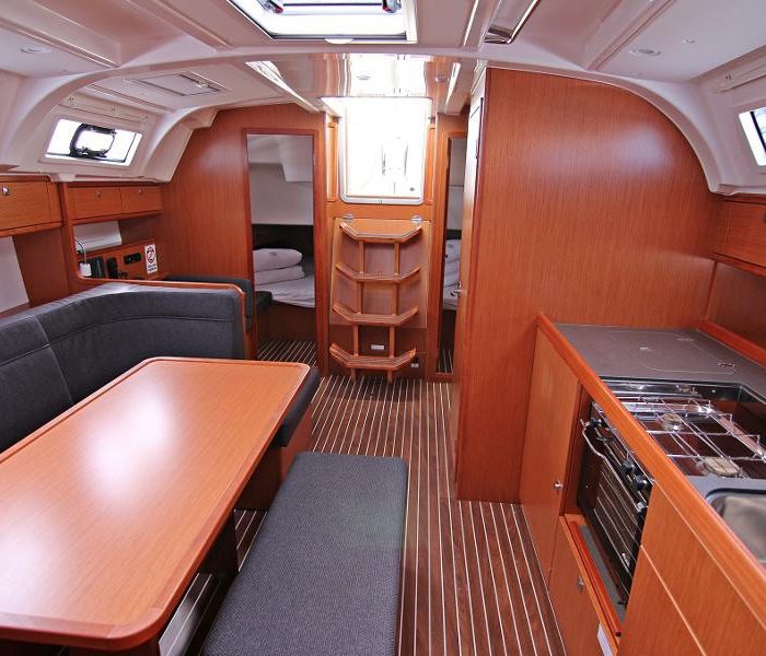Patrizia | Bavaria Cruiser 41 photo 10