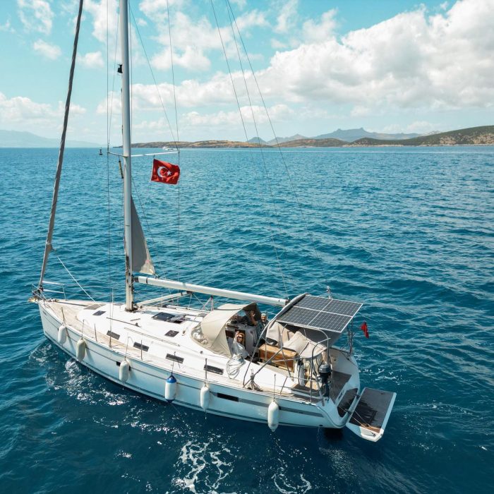 Spark 1 | Bavaria Cruiser 40 photo 8