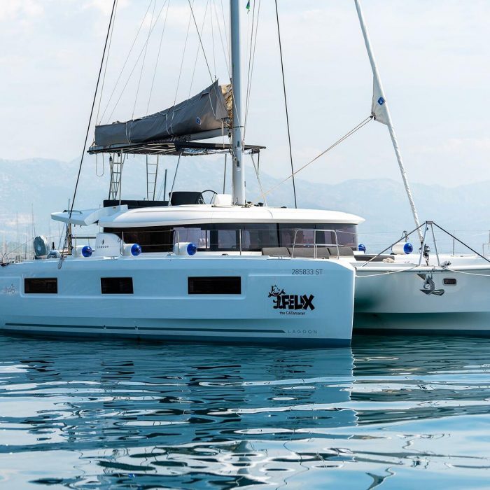 Felix | Lagoon 46 photo 3