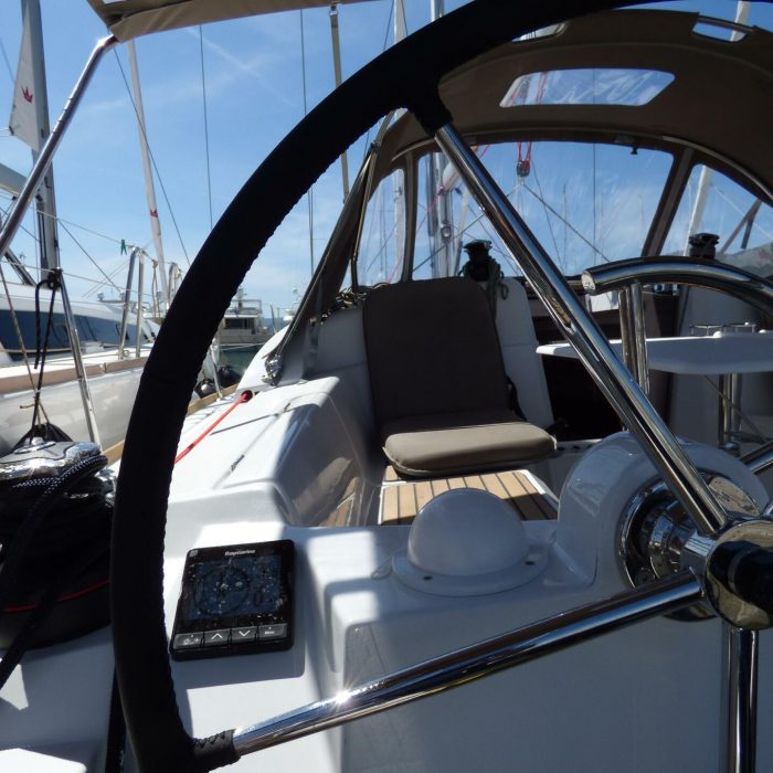 Vacskamati | Sun Odyssey 389 photo 6