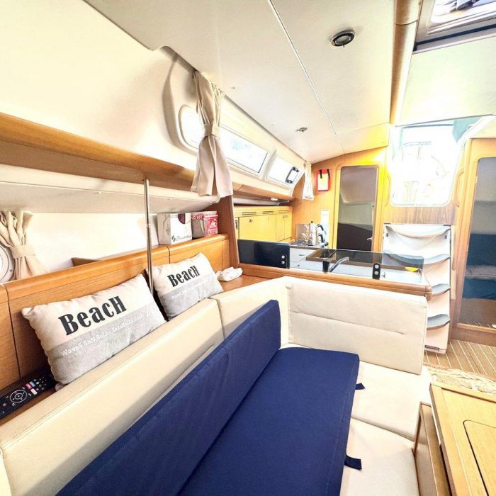Che | Sun Odyssey 36i photo 3
