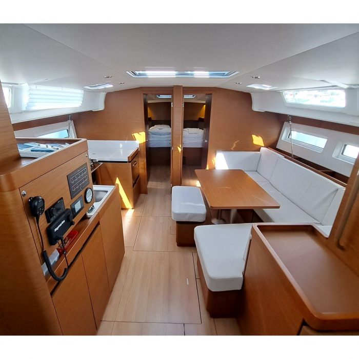 Mirrmurr | Sun Odyssey 490 photo 10