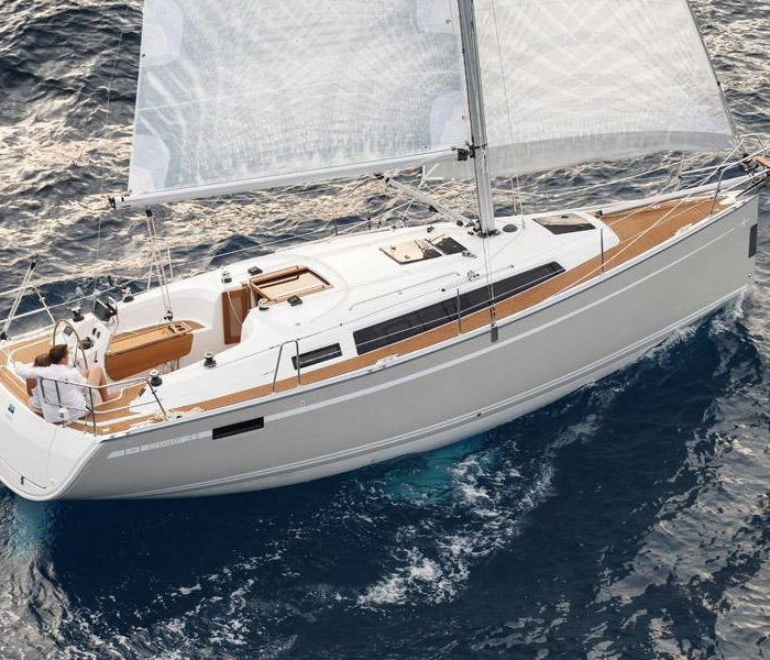 Merak | Bavaria Cruiser 34 photo 1