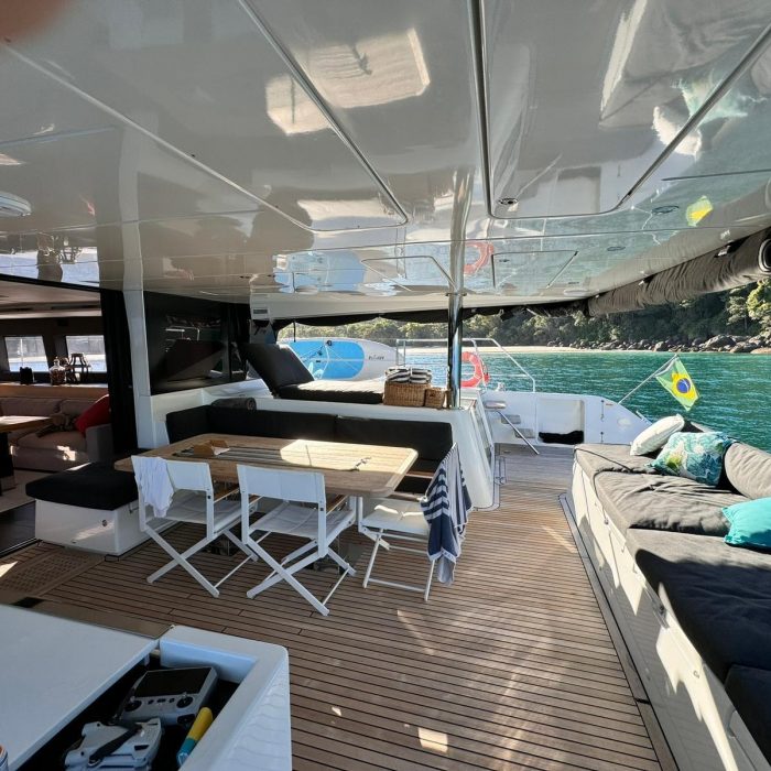 La Joya | Lagoon 620 photo 3