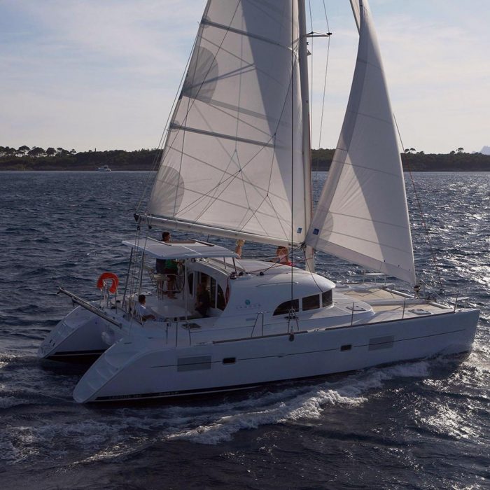 Poe Vai | Lagoon 380 S2 photo 1