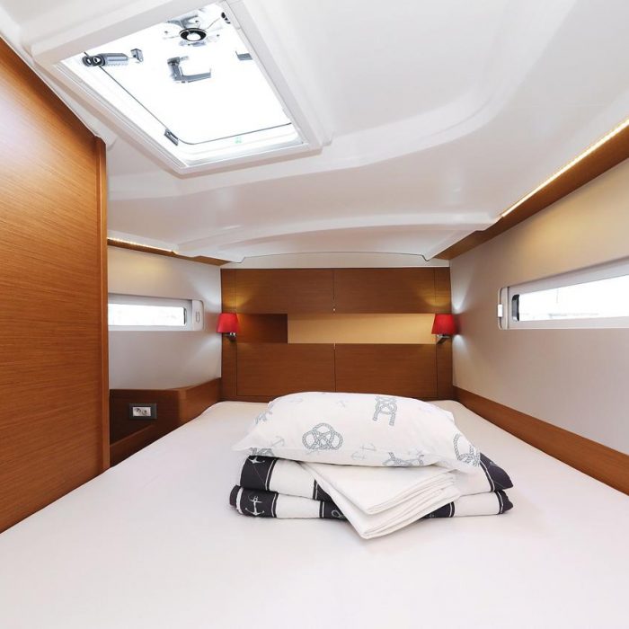 Beauty | Sun Odyssey 410 photo 14