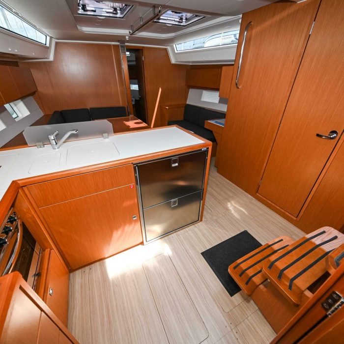 Efix | Bavaria C45 photo 27