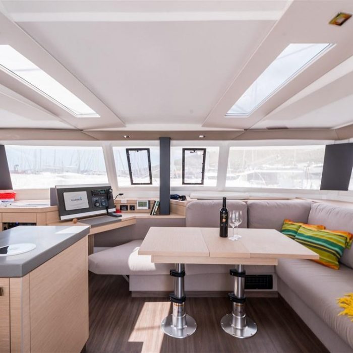 Sunny Wave | Fountaine Pajot Saona 47 Quintet photo 22