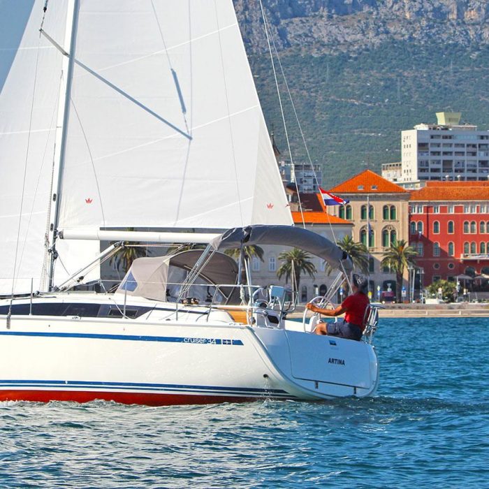 Artina | Bavaria Cruiser 34 photo 11