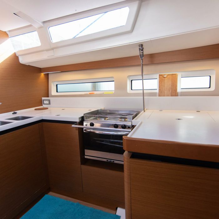 Little Mia | Sun Odyssey 490 photo 3