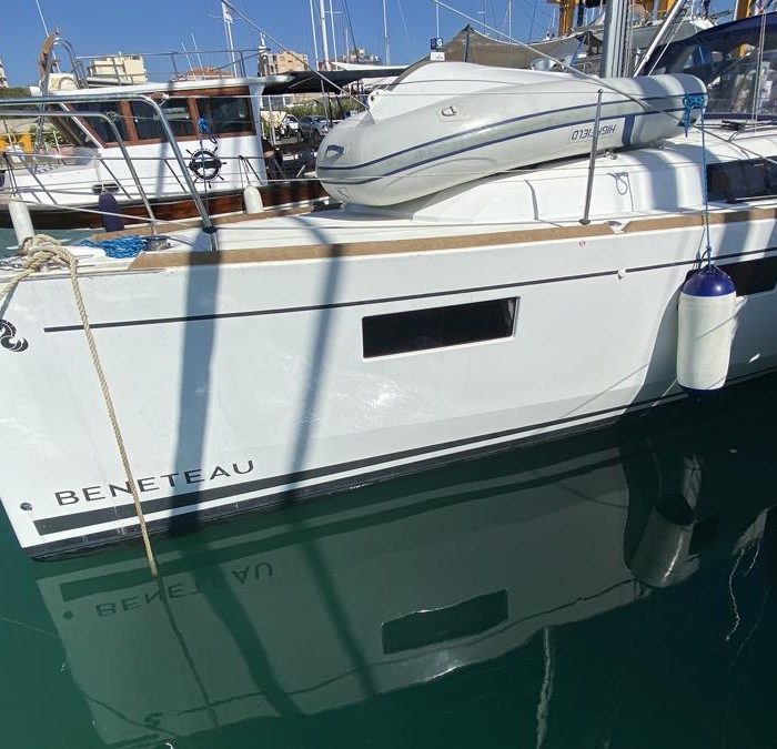 Polis | Oceanis 35.1 photo 5