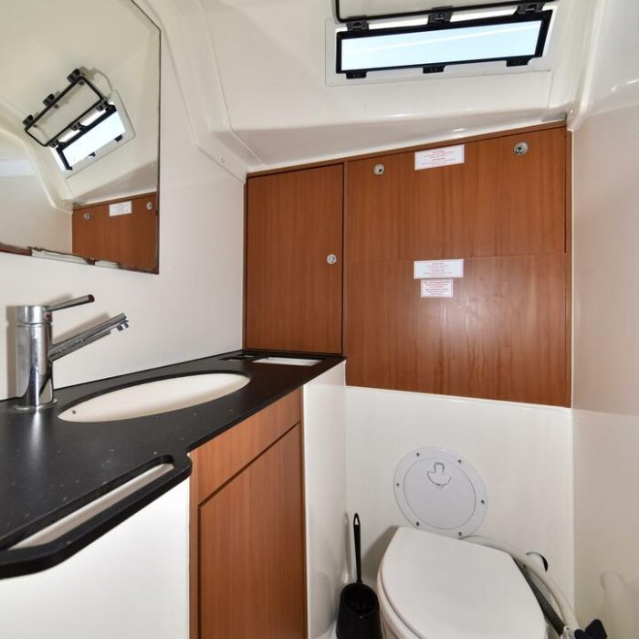 Controvento | Bavaria Cruiser 45 photo 47