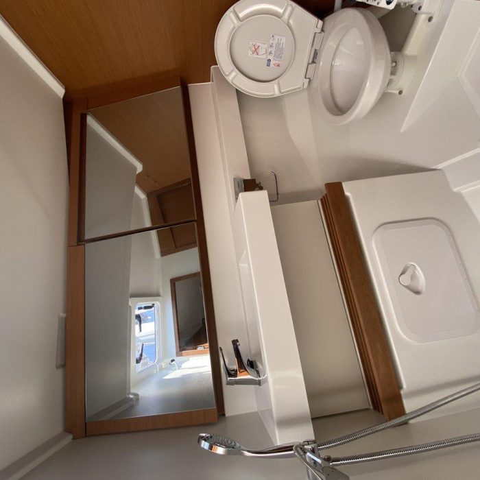 Anda | Sun Odyssey 440 photo 1