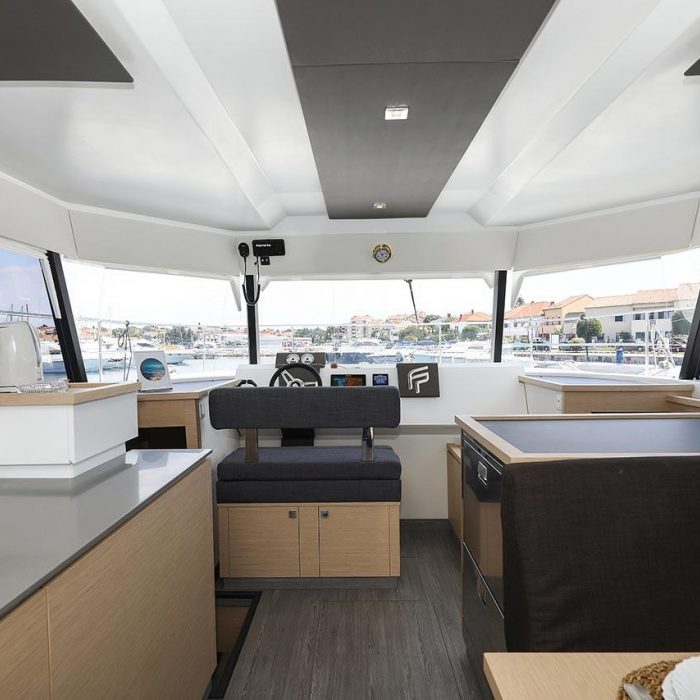 Anrik | Fountaine Pajot MY 37 photo 14