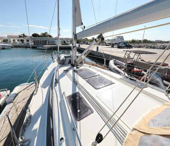Lupe | Bavaria Cruiser 37 photo 2